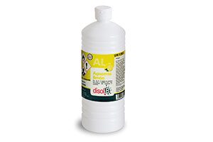 Botella de augusta blanca de 1 litro de la marca Disal, utilizada para limpieza y desinfección. Etiqueta con instrucciones de uso y advertencias de seguridad.